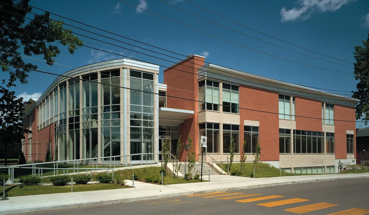 Centre d'activités d'apprentissage du Lower Canada College – Construction Institutionnel – Montréal, QC