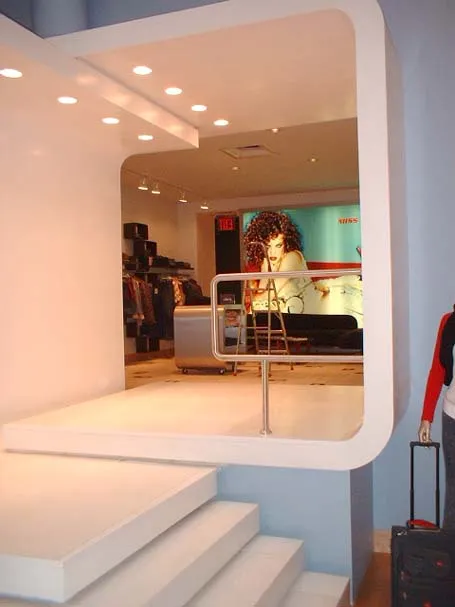 Miss Sixty (New York, New York) – Construction Commercial – Montréal, QC