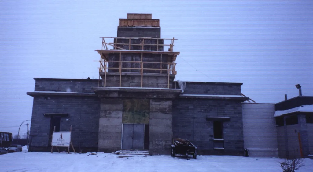 Temple Murugan de Montréal (Arulmigu Thirumurugan Koyil) – Construction Institutionnel – Montréal, QC